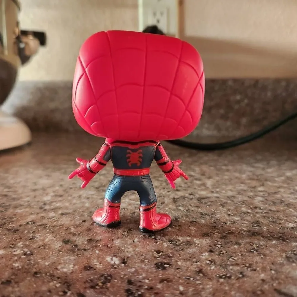 Spider-Man Funko 2017 bobblehead marvel avengers action figurine collectible